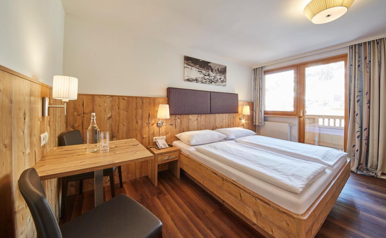 Johanneshof - Dein Mountain Wohlfuehlhotel Khách sạn Saalbach-Hinterglemm