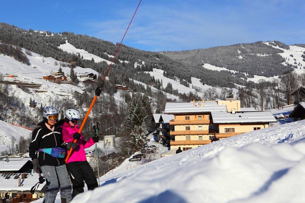 Khách sạn Johanneshof - Dein Mountain Wohlfuehlhotel Saalbach-Hinterglemm