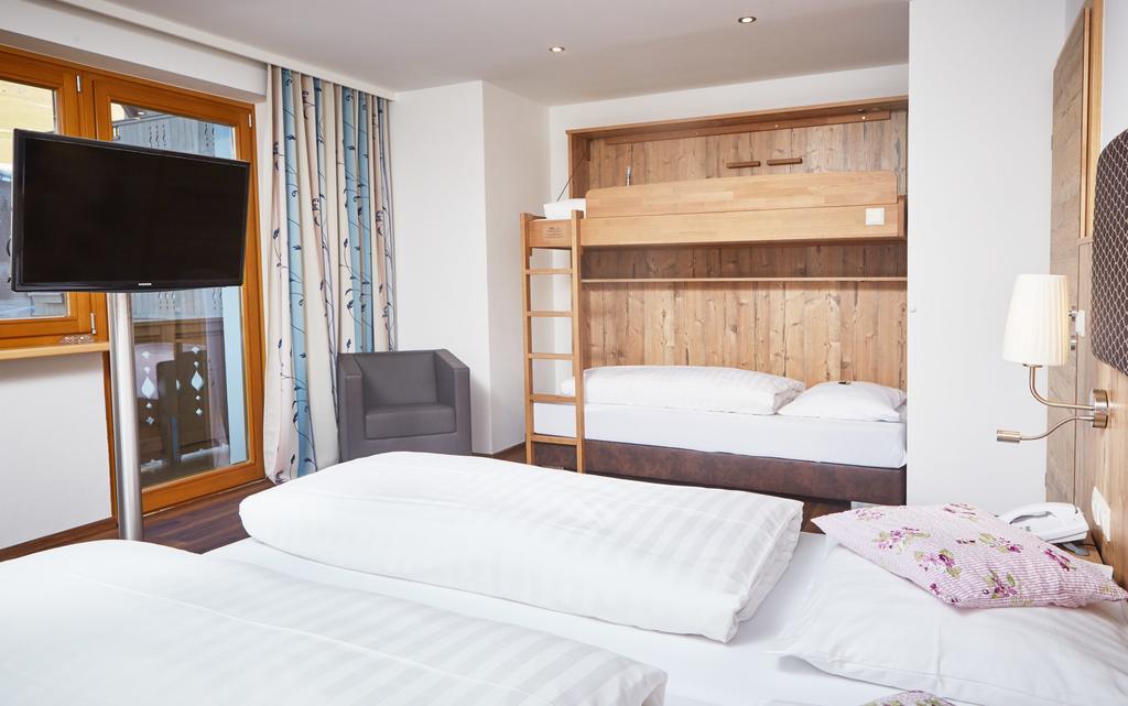 Johanneshof - Dein Mountain Wohlfuehlhotel 3*